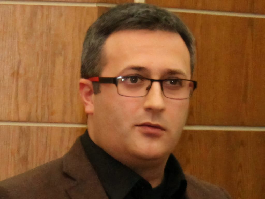 Profesor Nenad Ninković